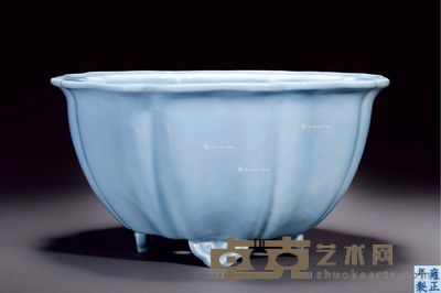 民国 粉青釉花盆 直径22.5cm；高12.5cm