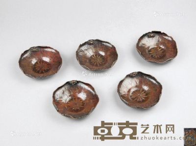 琢斋造 铜荷蟹纹茶托 （五件一组） 高2.9cm；直径11.2