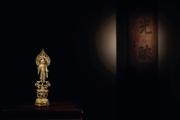 明或明以前·铜鎏金药师佛像