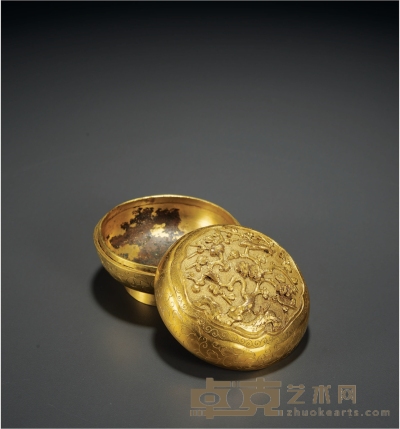 清·铜鎏金錾刻喜上眉梢图香盒 高：5cm 口径：7.6cm