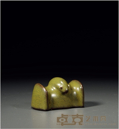 清·茶叶末蝙蝠笔山