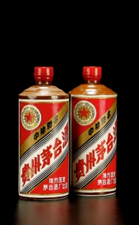 1985-1986年五星牌贵州茅台酒（酱釉瓶）