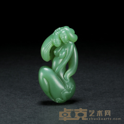 杨中伟 碧玉裸女 4.8×2.4×1.3cm