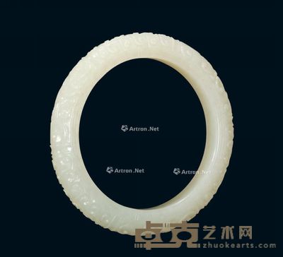 近代 白玉兽面卷云纹手镯 内径5.5cm