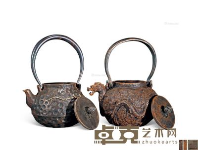 20世纪 日本铁壶 （一组二件） 长9.1cm；宽1.7cm