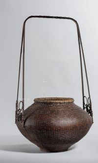 19世纪末-20世纪初 竹编提梁花笼