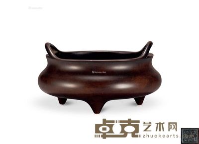 清 桥耳三足炉 直径13cm；高7cm