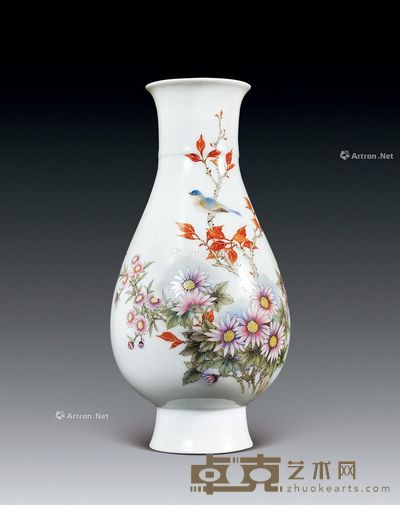 清 彭元 粉彩“菊花红叶鸟”花瓶 高36cm