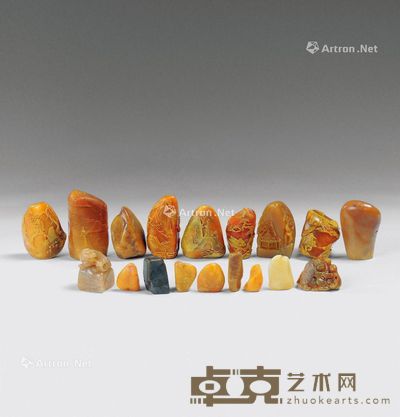 寿山田黄 白皮田黄 鹿目格田黄等印材共十八方 (一组) 尺寸不一