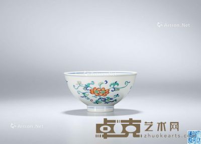 清道光 斗彩花卉纹鸡心碗 直径12.4cm