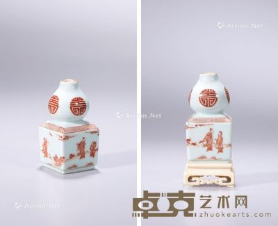 清雍正 矾红人物故事图天圆地方小葫芦瓶 高9cm