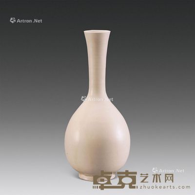 北宋 粉定鹅颈瓶 高24cm