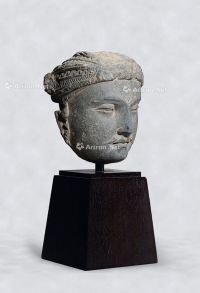 犍陀罗   西元2/3世纪 灰片岩雕菩萨头像