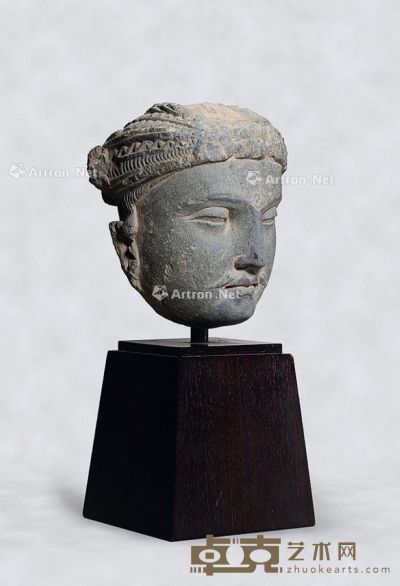 犍陀罗   西元2/3世纪 灰片岩雕菩萨头像 高15cm