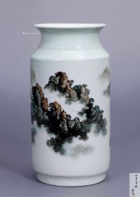 80年代 粉彩山水花瓶