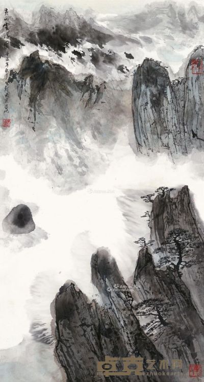 亚明 黄山云浮图 88×47.5cm