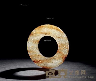 明 白玉谷纹环 直径8.2cm