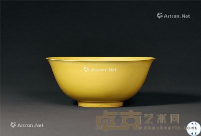 清康熙 黄釉碗 直径18.3cm