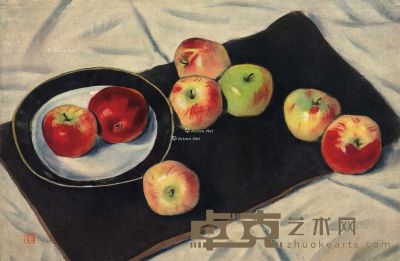 王肇民 黑布上的苹果 36×54cm