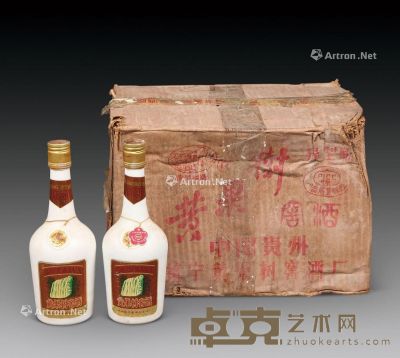 1991年 黄果树酒原箱一件（共12瓶） --