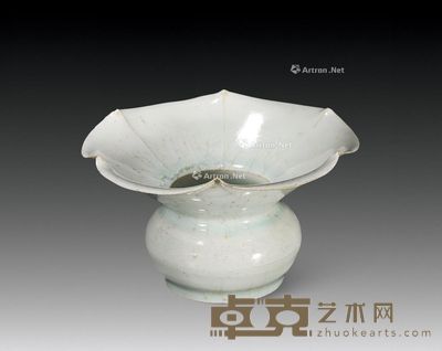 明以前 影青花口渣斗 高7.3cm；直径11.5cm