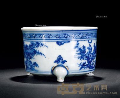 明 青花松竹梅三足炉 直径12.3cm