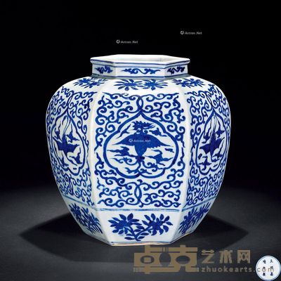 明 青花凤鸟纹六方罐 高21.3cm