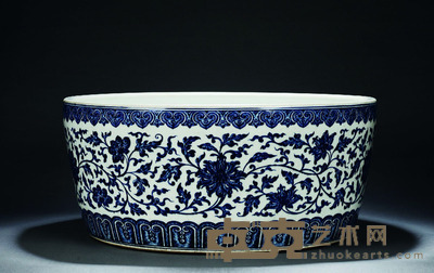 清雍正 缠枝莲纹大缸 D.61cm  H.26cm