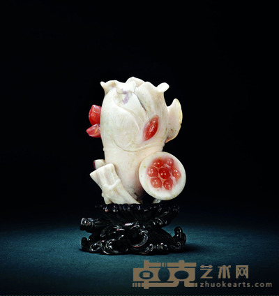 清 南红玛瑙连年有余花插 H.17cm