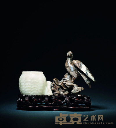 近代 玛瑙巧雕渔乐图摆件 L.18cm