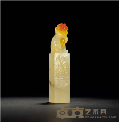 寿山三色荔枝冻石古兽钮章 2.6×2.6×12cm