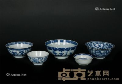 清 青花碗 （一组五件） 高5.5-11.2cm；宽5.3-25.8cm