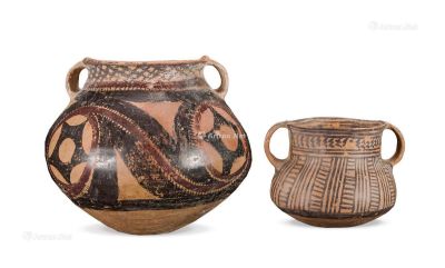 马家文化（大约4千年） 马厂形彩陶双耳罐 （两个一组）