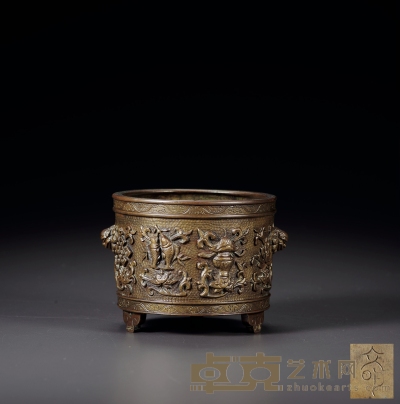 清·文明款铜八宝纹铜炉 高：8.2cm  口径：10.1cm 重：622g