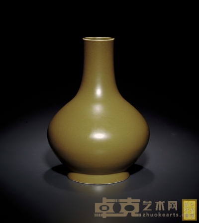 清·茶叶末釉荸荠瓶 高：32.8cm