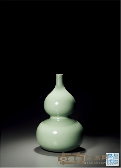 清乾隆·青釉葫芦瓶 高：32cm