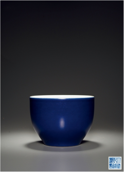清乾隆·霁蓝釉画缸