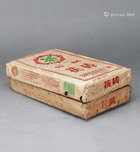 1996年益阳茶厂2公斤黑茶砖 （二块）