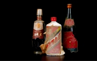 1981年五星牌贵州茅台酒、1983年五粮液、70年代后期西凤酒