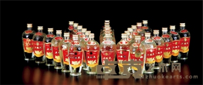 1988-1990年优质牌五粮液（圆鼓瓶） 数量：30瓶