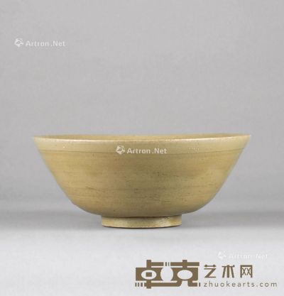 宋代 同安窑花卉纹碗 直径17cm；高7cm