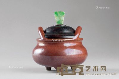 清代 红釉双桥耳三足香炉 高9.5cm