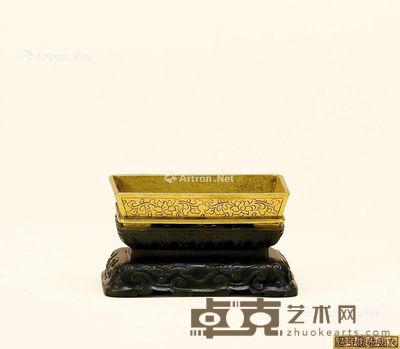 清 金制“大明永乐年造”款香盘 长6.5cm；宽4cm；重151g