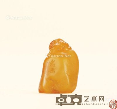 民国 “老缶”款螭龙纹田黄章 高1.6cm;重15.5克
