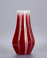 70年代 红釉四方瓶
