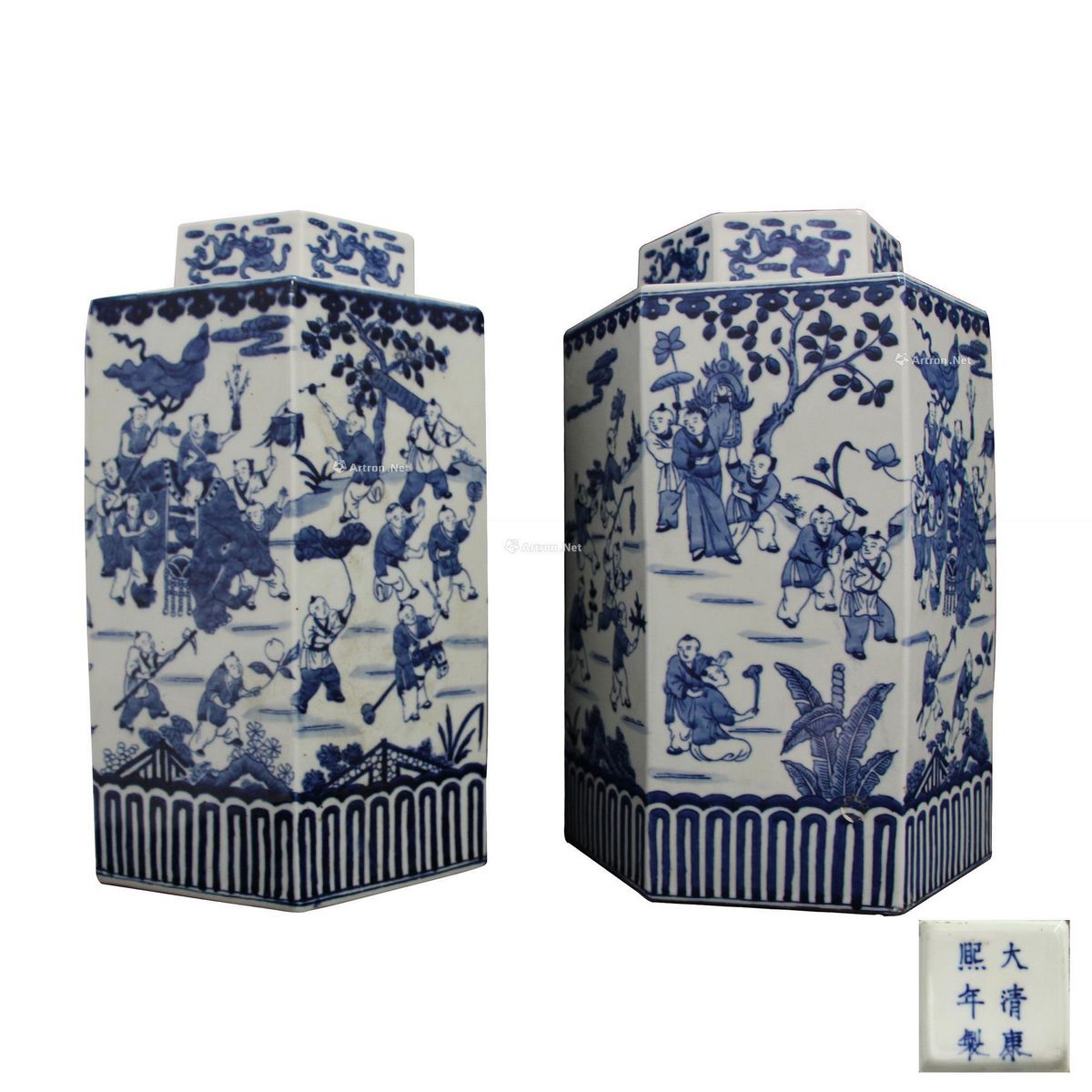 取り寄せ中国美術　明代　青花花卉六方罐　「某有名コレクター收藏品」 明