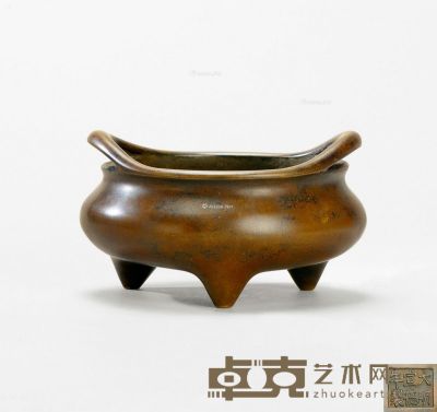 清乾隆 桥耳铜炉 高7cm；直径12.1cm