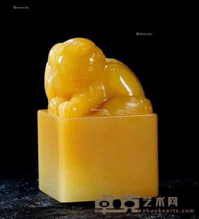 潘惊石作 芙蓉石瑞兽钮章 6.8×4.3×4cm