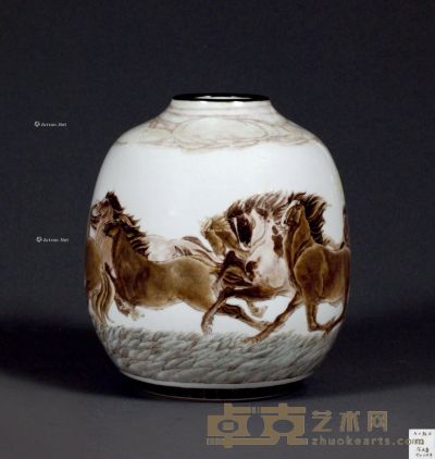 90年代 徐庆庚粉彩八骏图瓶 高27cm