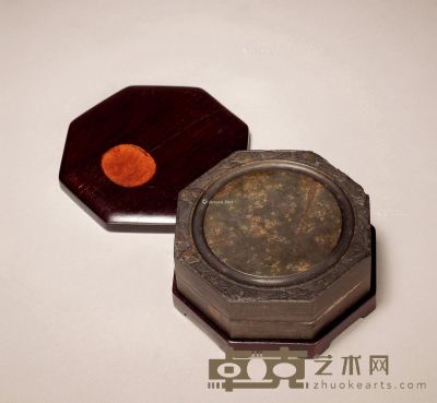 清乾隆 歙州金星石 御题仿唐八棱澄泥砚 纵10.5cm；宽10.5cm；高3.3cm